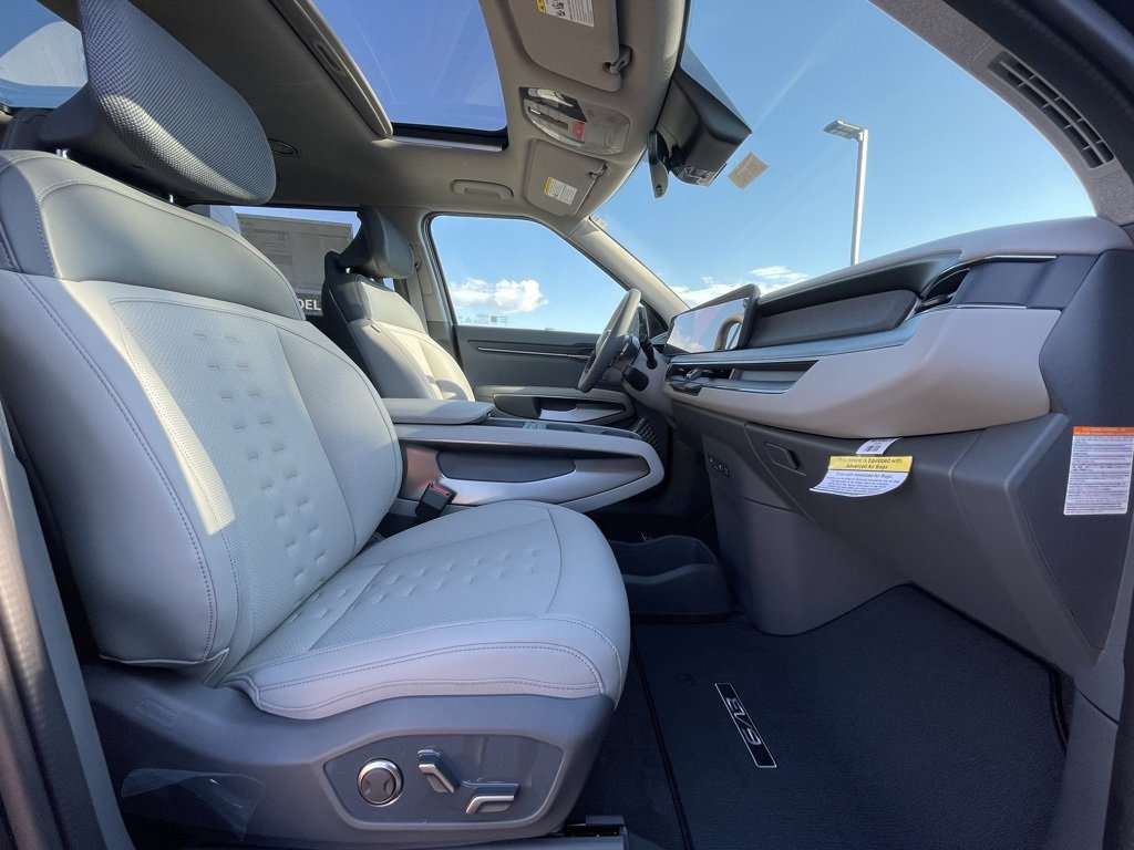 New 2026 Kia EV9 Wind image 33