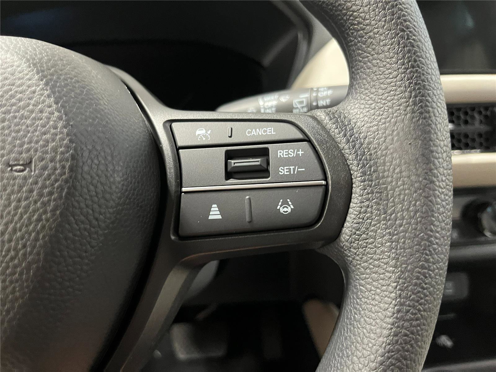 New 2026 Honda HR-V LX image 17