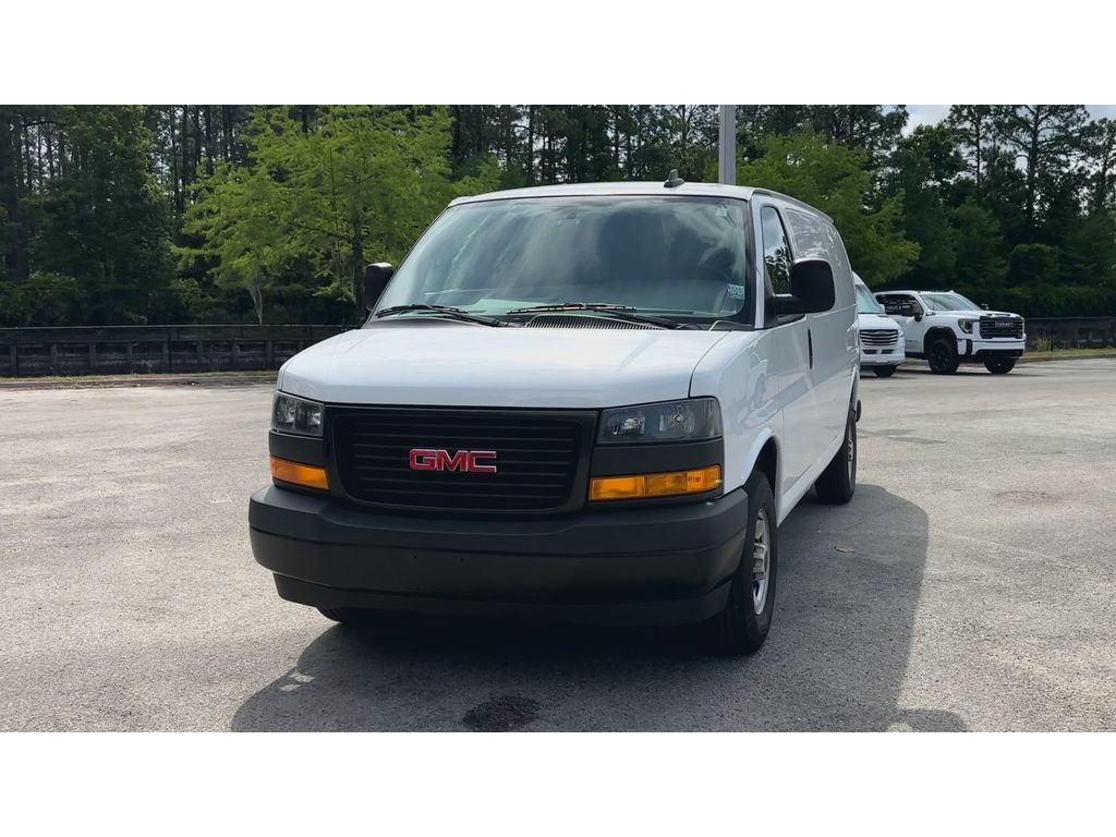 Certified 2023 GMC Savana 2500 w/ Driver Convenience Package RWD image 3