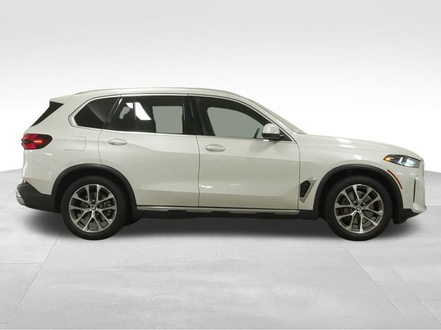 Certified 2025 BMW X5 xDrive40i w/ Premium Package image 4