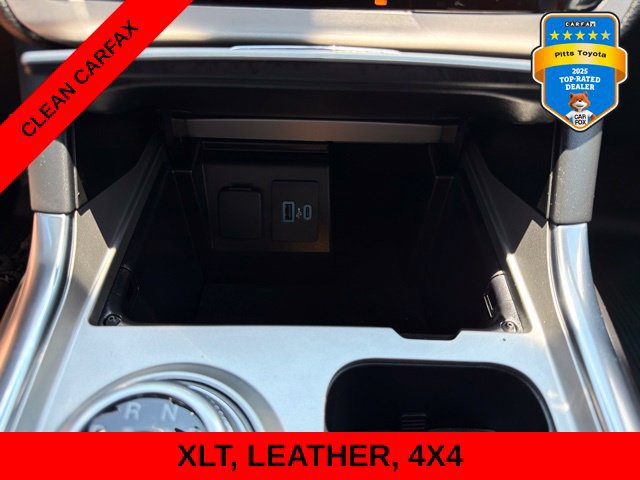 Used 2023 Ford Explorer XLT w/ Equipment Group 202A AWD/4WD image 23