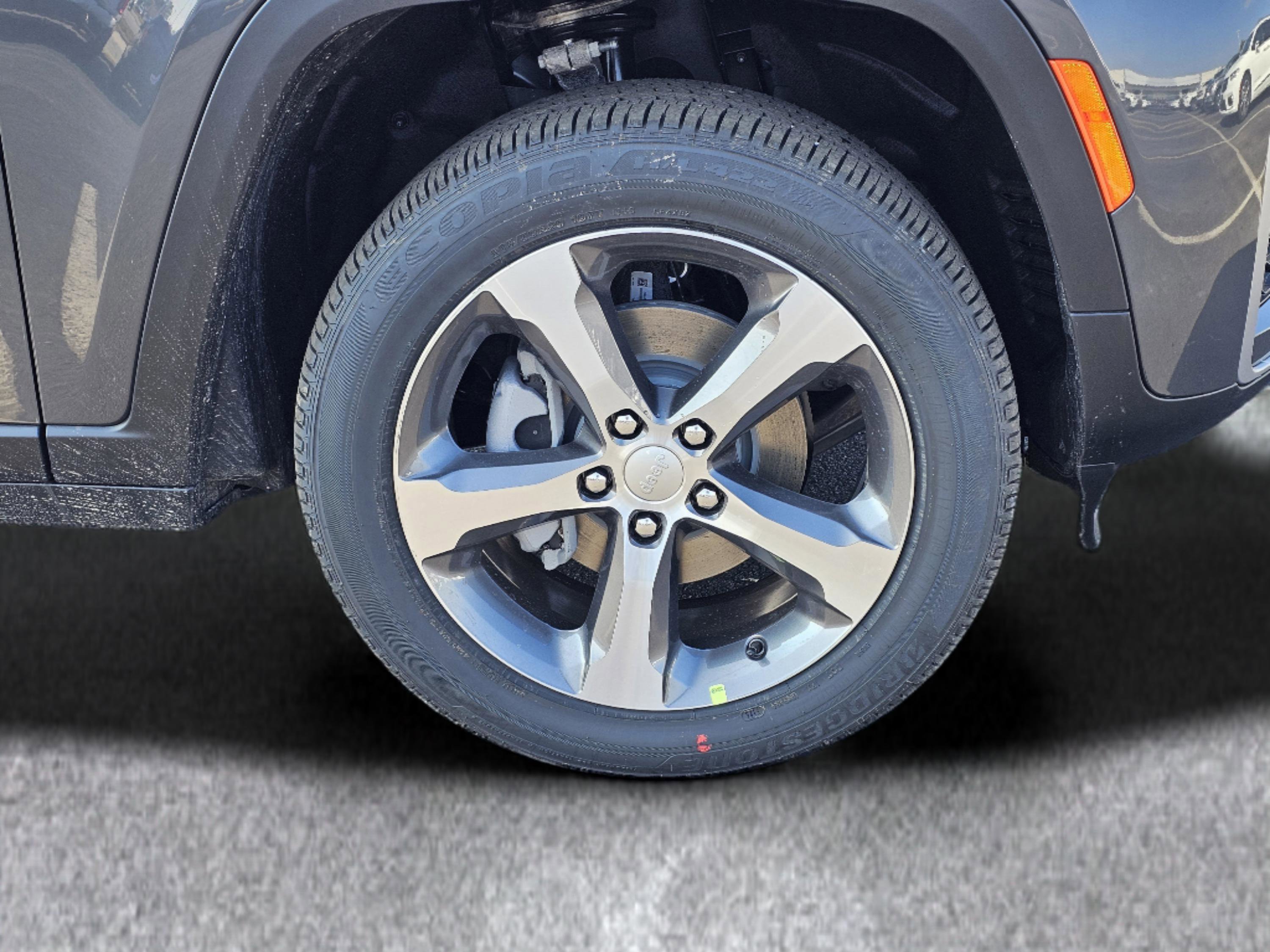 New 2026 Jeep Grand Cherokee Limited image 6