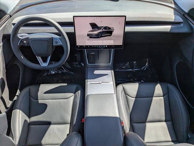 Used 2026 Tesla Model Y 2WD image 18