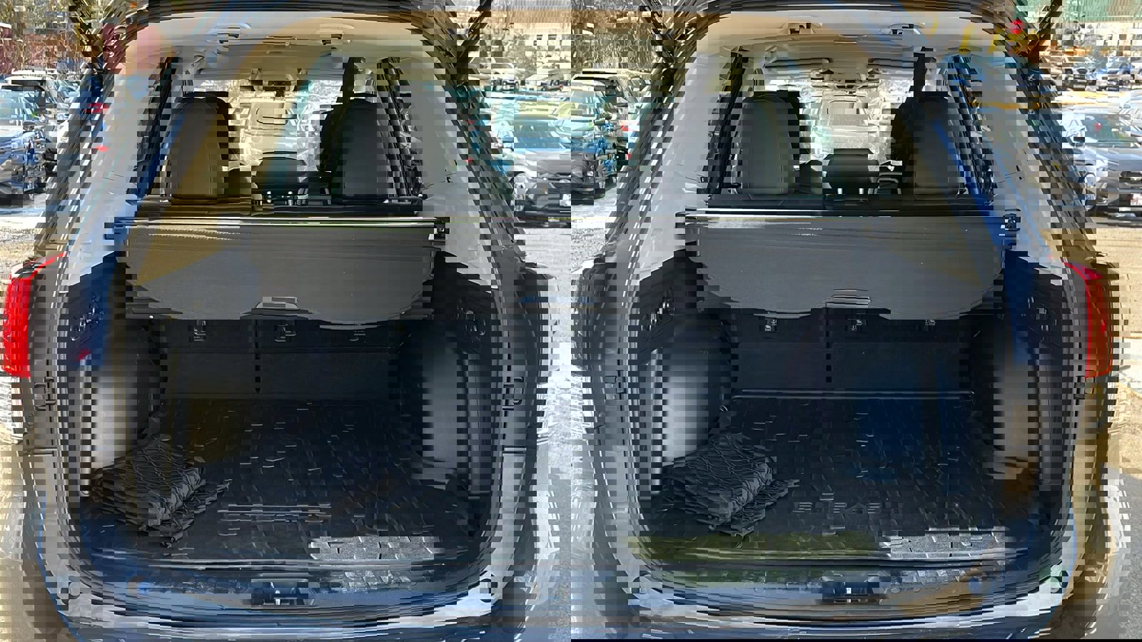 Used 2023 Subaru Forester Limited image 24