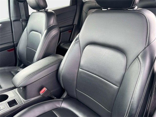 Used 2023 Ford Escape Platinum image 16
