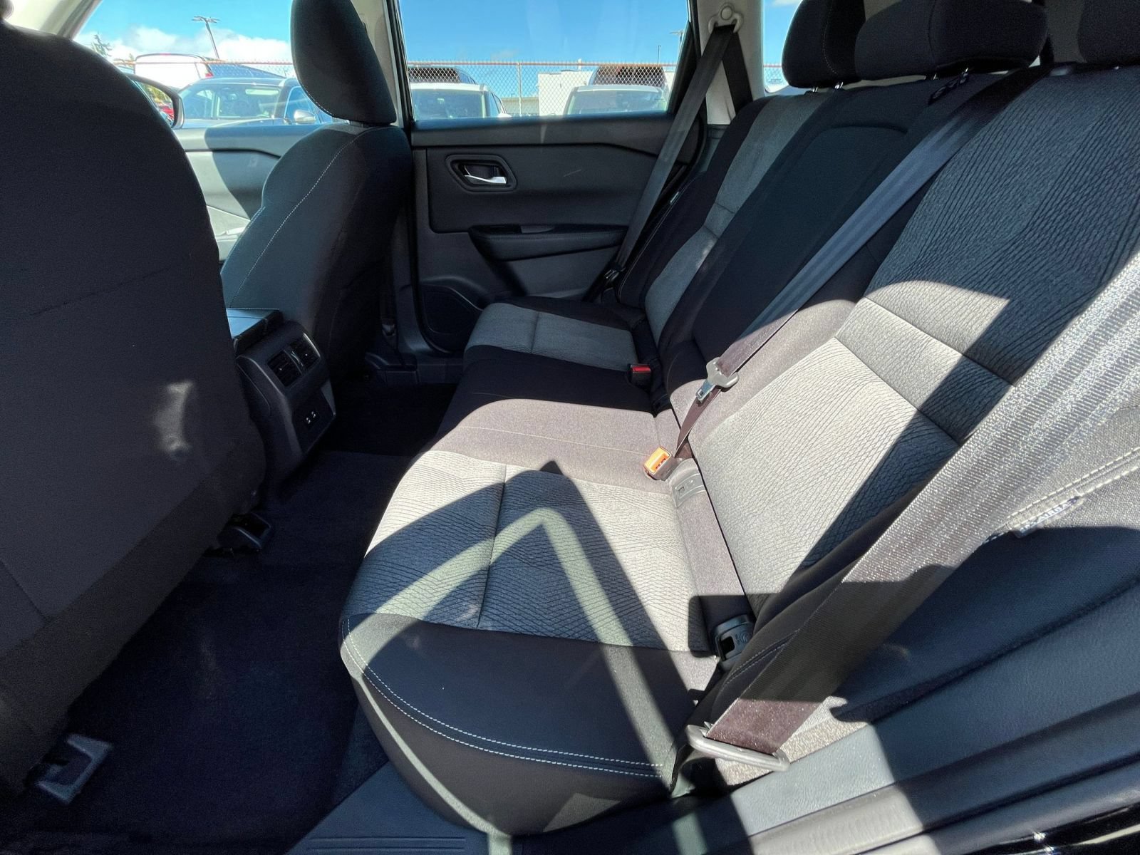 Used 2026 Nissan Rogue SV AWD/4WD image 23