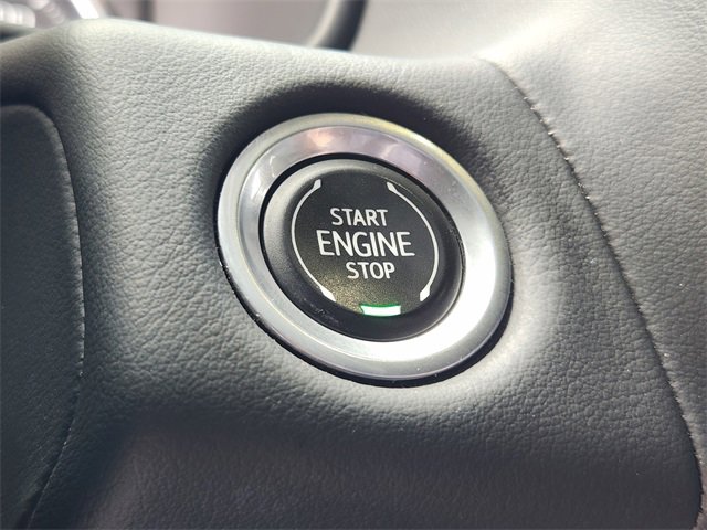 Used 2021 Chevrolet Suburban Z71 w/ Z71 Off-Road Package image 22