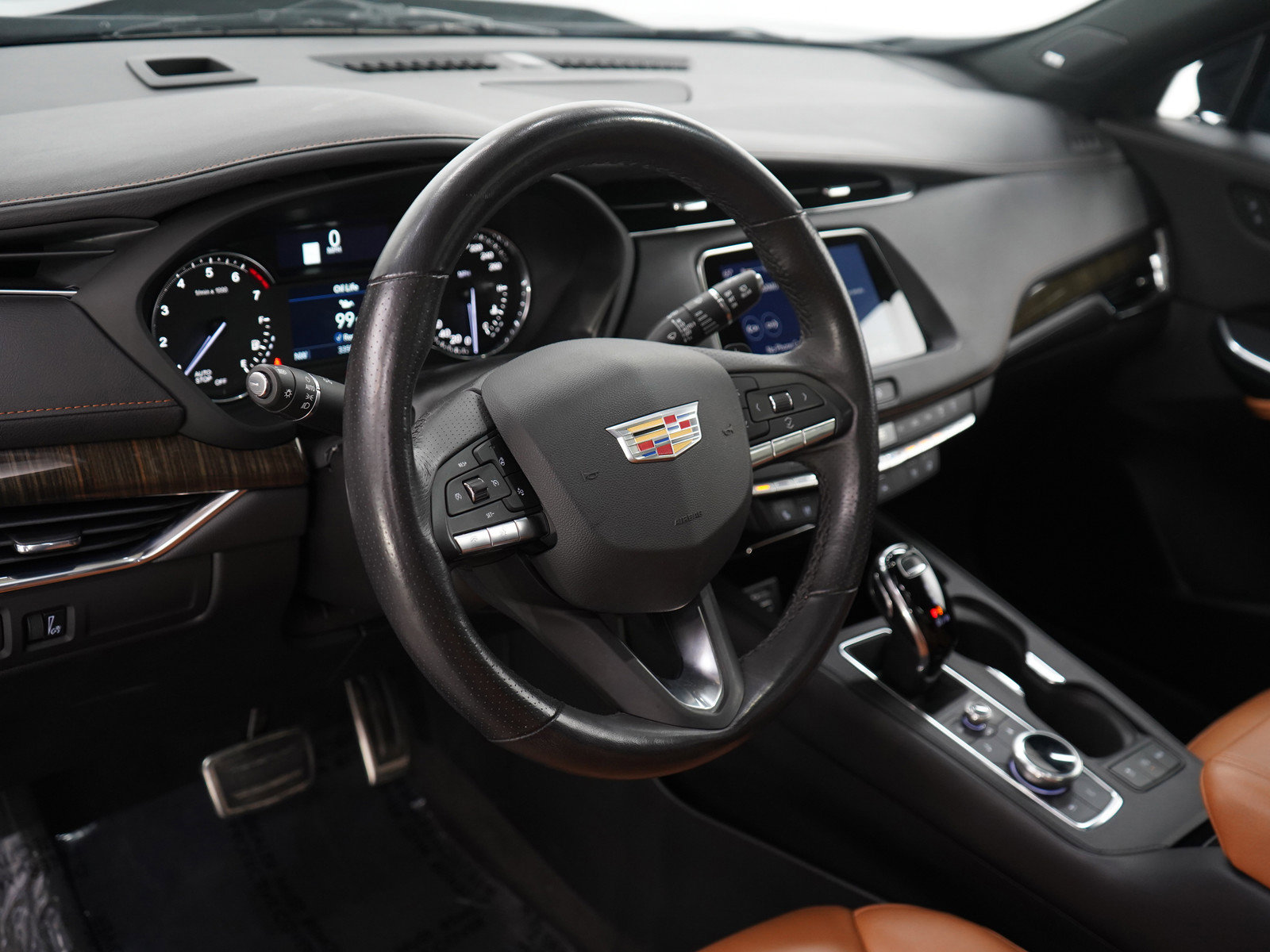 Used 2023 Cadillac XT4 Sport image 21