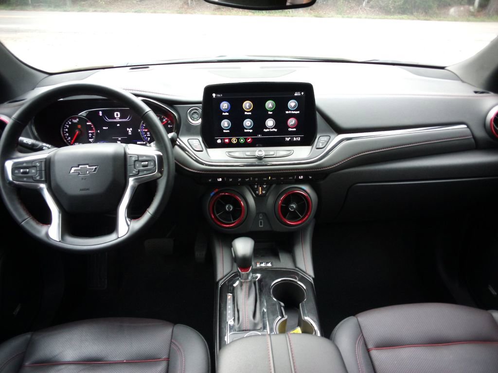 Used 2025 Chevrolet Blazer RS image 13