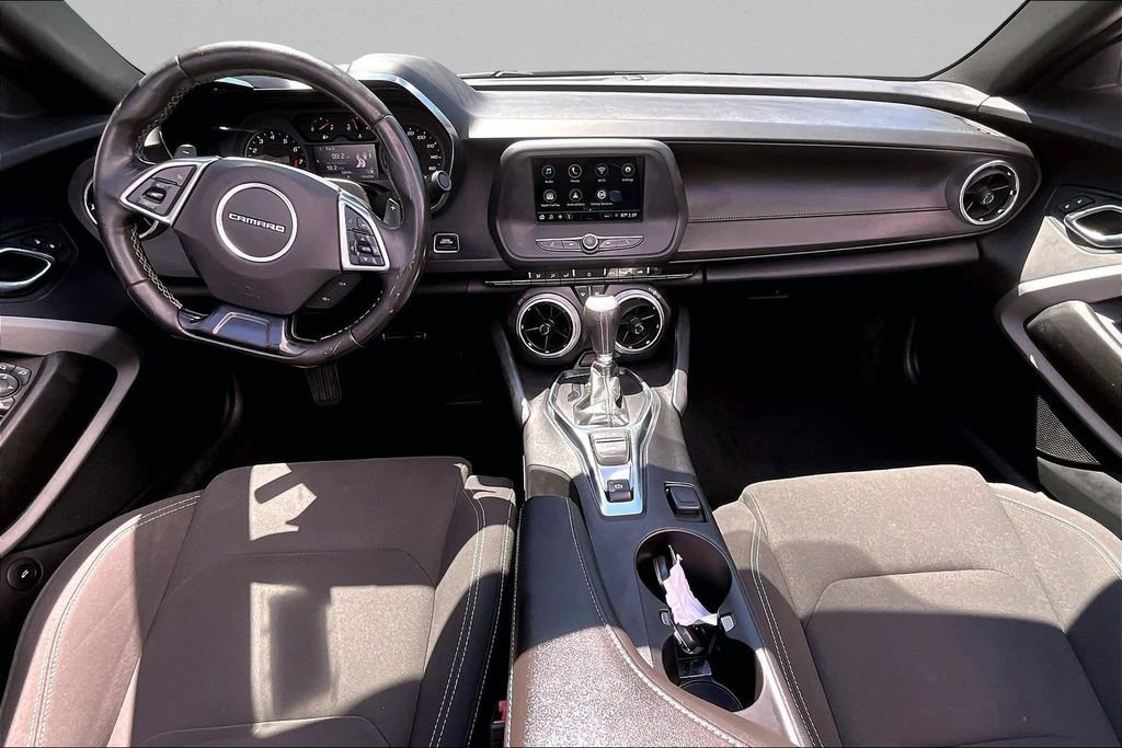 Used 2019 Chevrolet Camaro LT RWD image 8