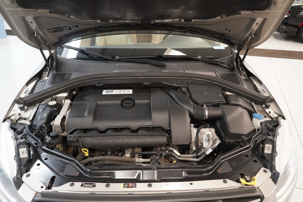 Used 2014 Volvo XC60 T6 image 20
