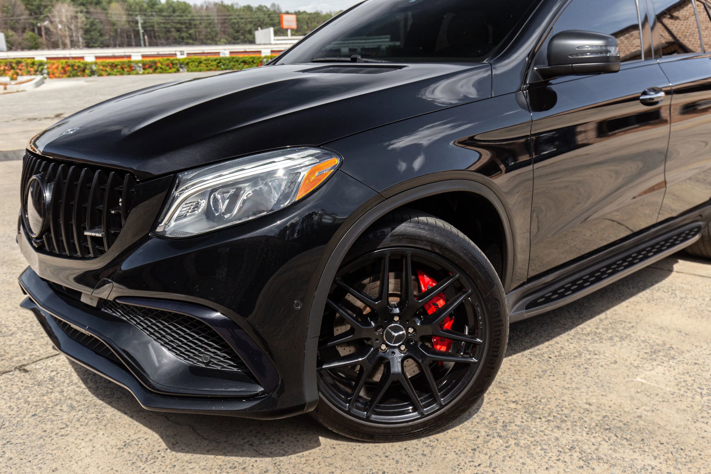 Used 2018 Mercedes-Benz GLE 63 AMG S image 3