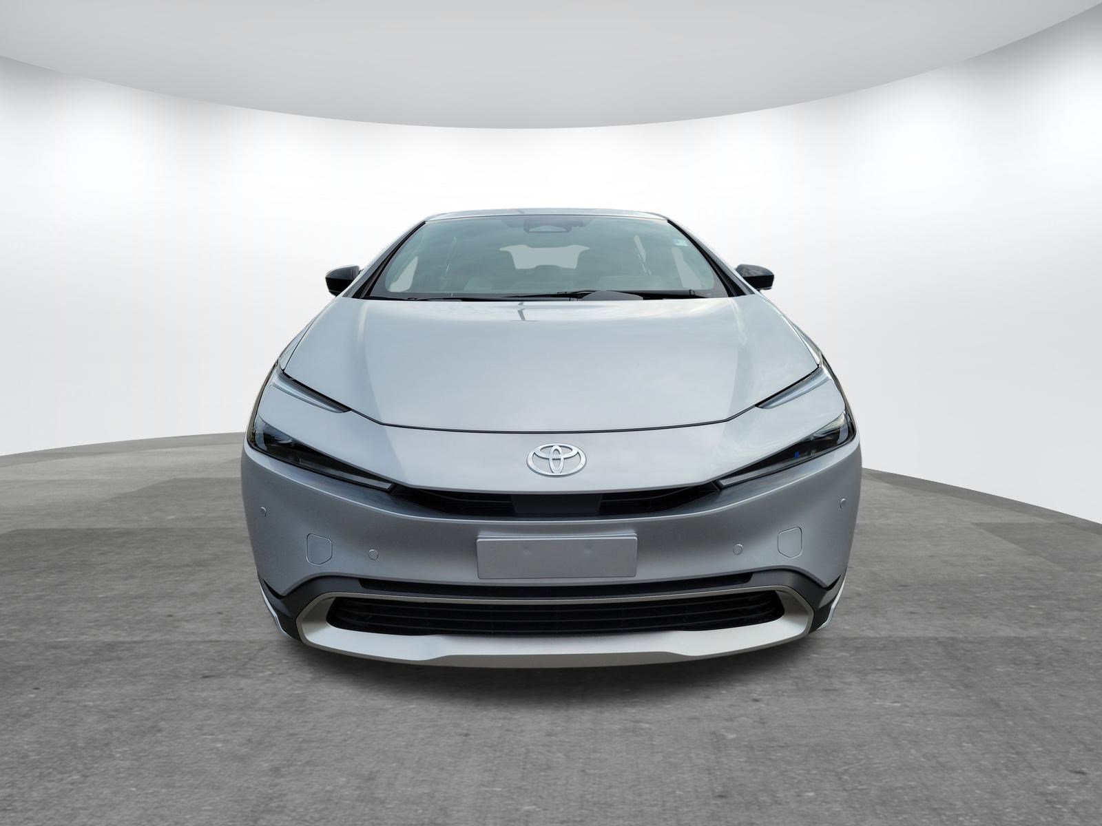 New 2026 Toyota Prius Plug-In Hybrid image 2