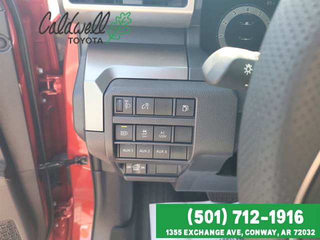Certified 2025 Toyota Tacoma TRD Off-Road AWD/4WD image 17