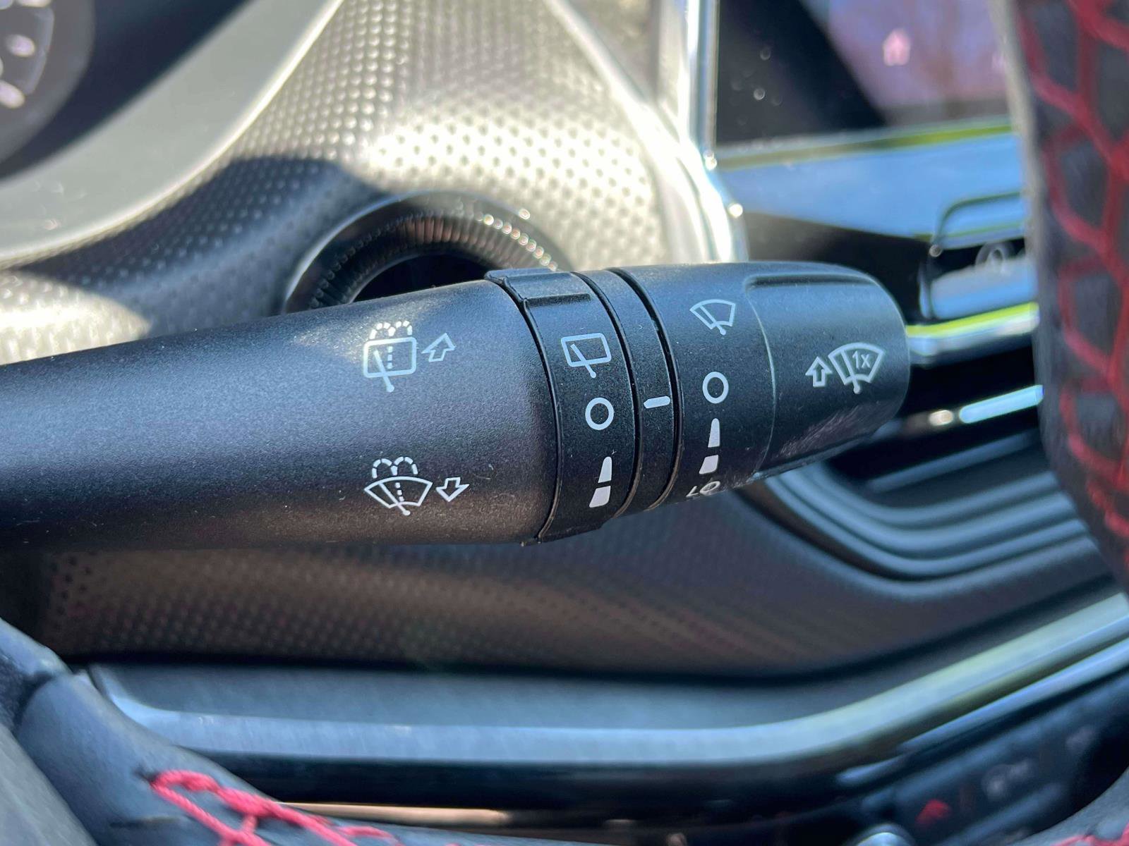 Used 2022 Jeep Compass Trailhawk image 14