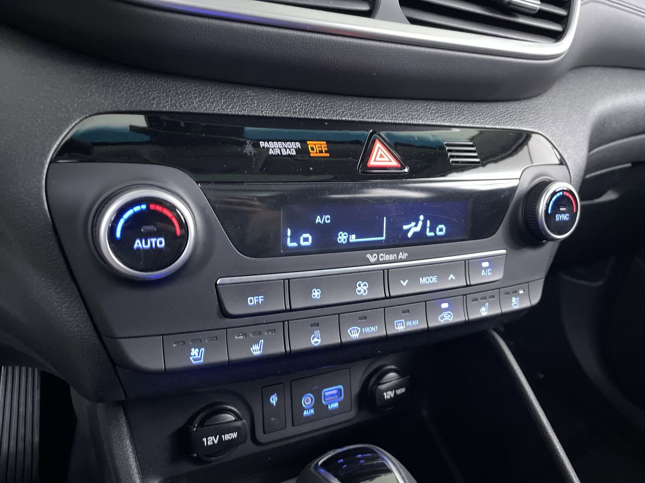 Used 2020 Hyundai Tucson Ultimate w/ Cargo Package AWD/4WD image 18
