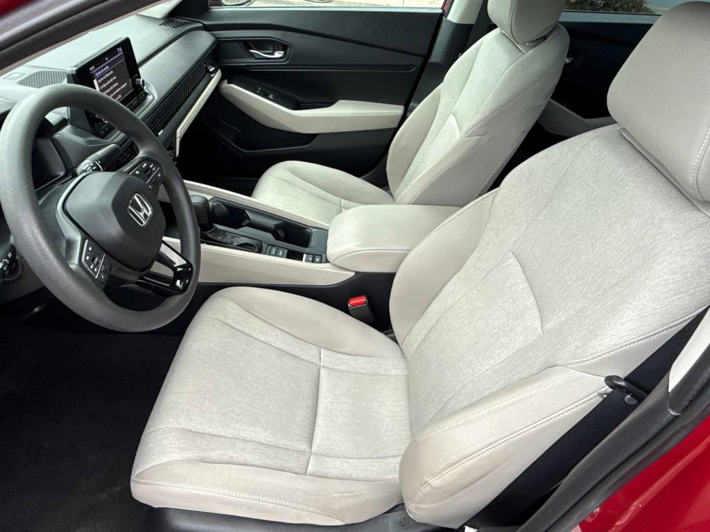 Used 2024 Honda Accord EX image 22