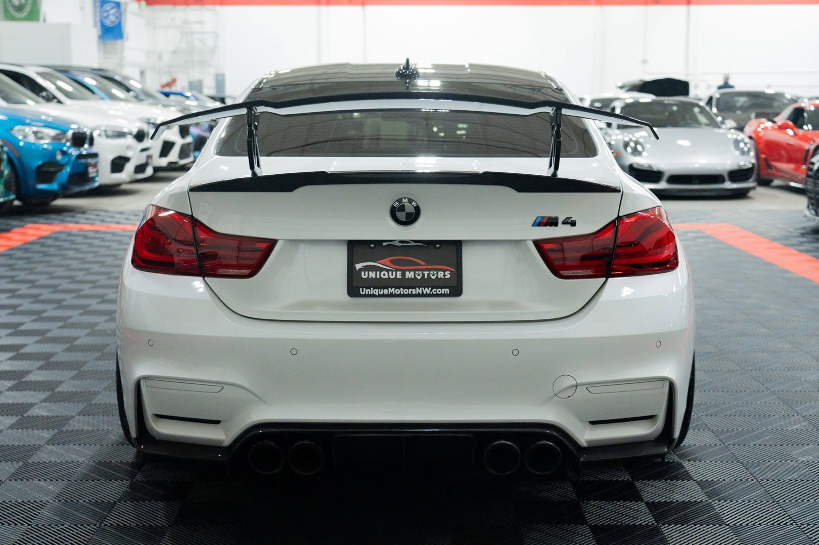 Used 2018 BMW M4 Coupe RWD image 5