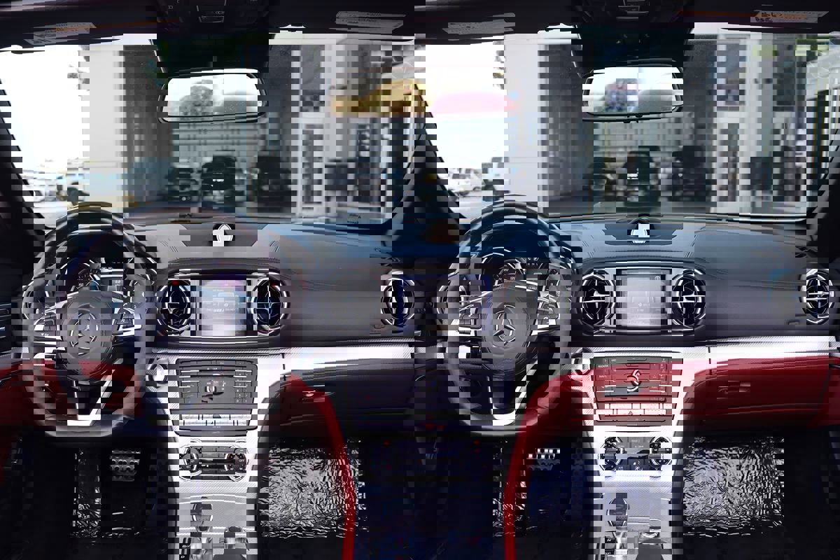 Used 2018 Mercedes-Benz SL 450 image 11