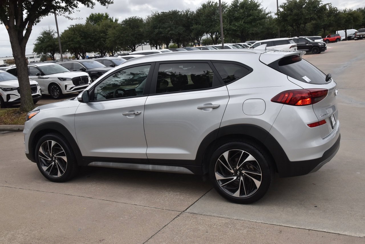 Used 2019 Hyundai Tucson Sport FWD image 11