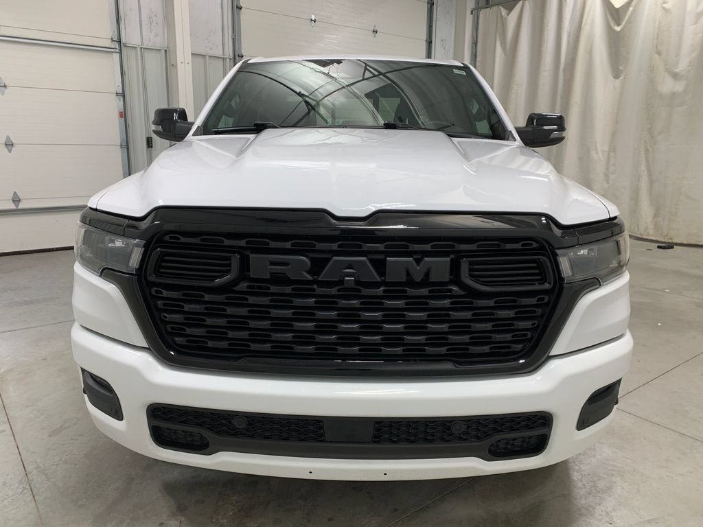 Used 2025 RAM 1500 Big Horn AWD/4WD image 15