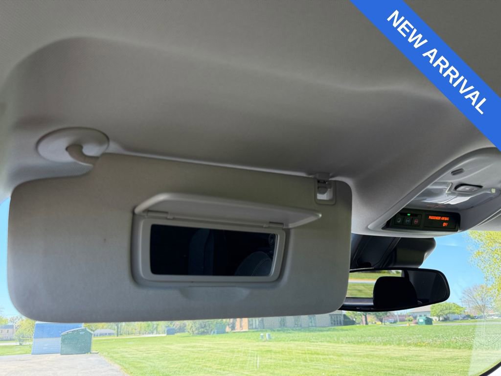 Used 2025 Chevrolet TrailBlazer LT AWD/4WD image 22