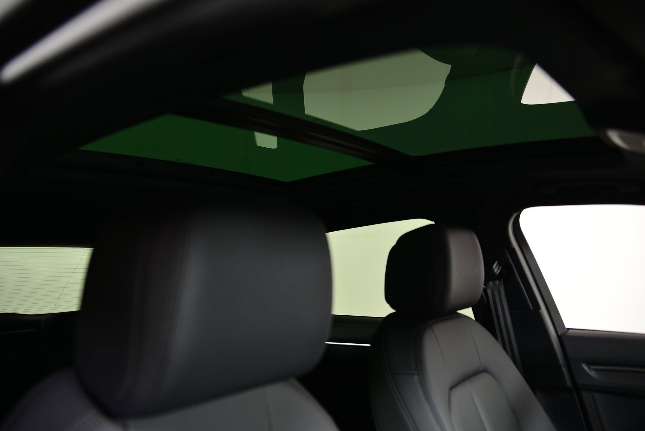 Certified 2025 Audi Q3 2.0T Premium w/ Convenience Package image 12