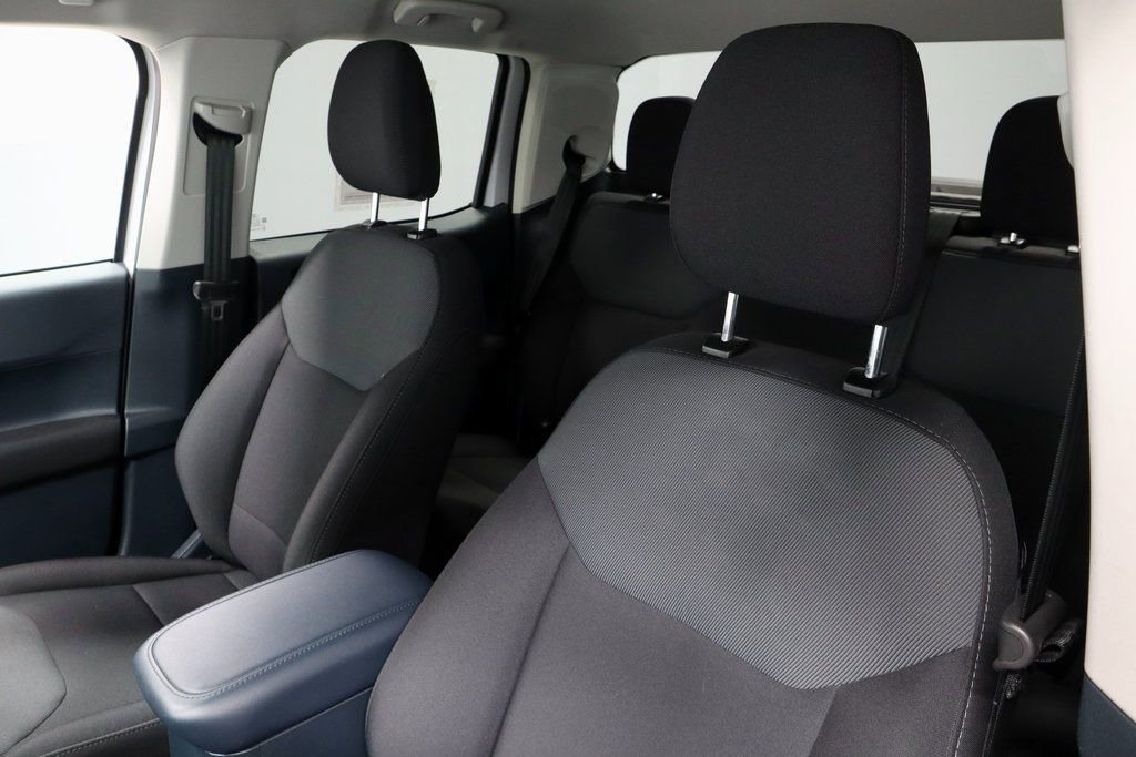 Certified 2024 Ford Maverick XL image 25