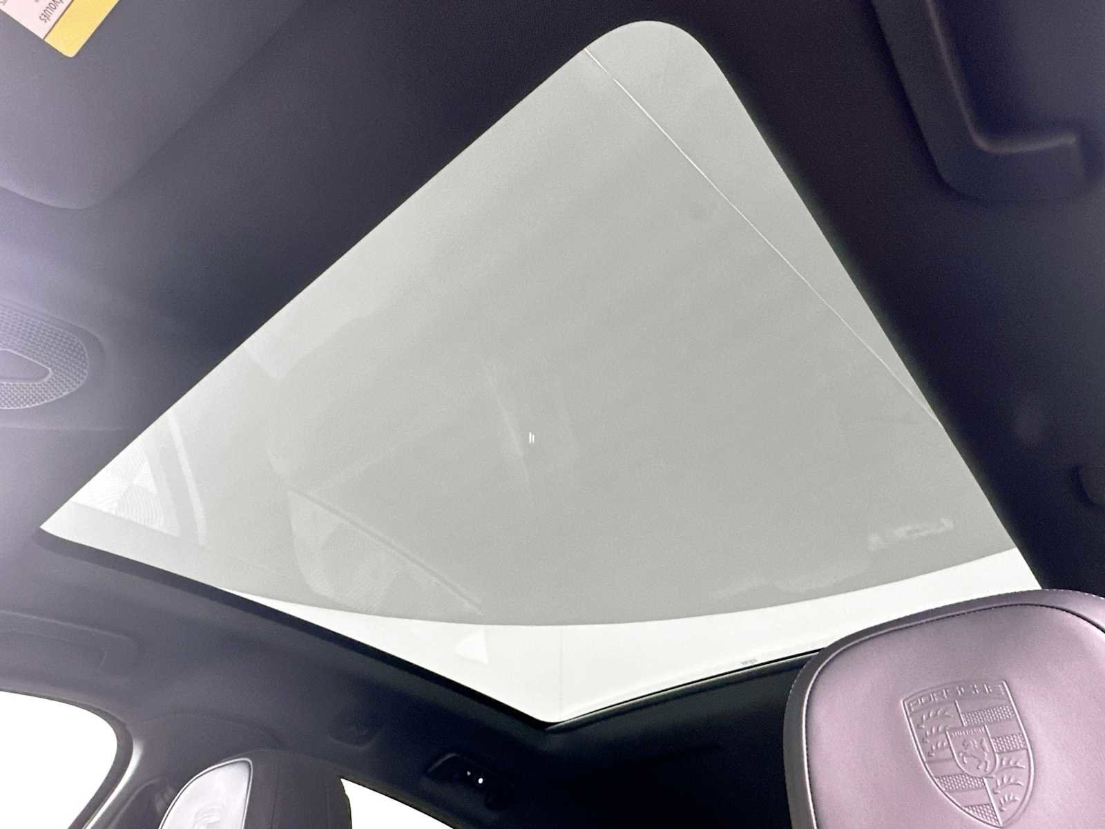 New 2025 Porsche Cayenne Coupe image 21