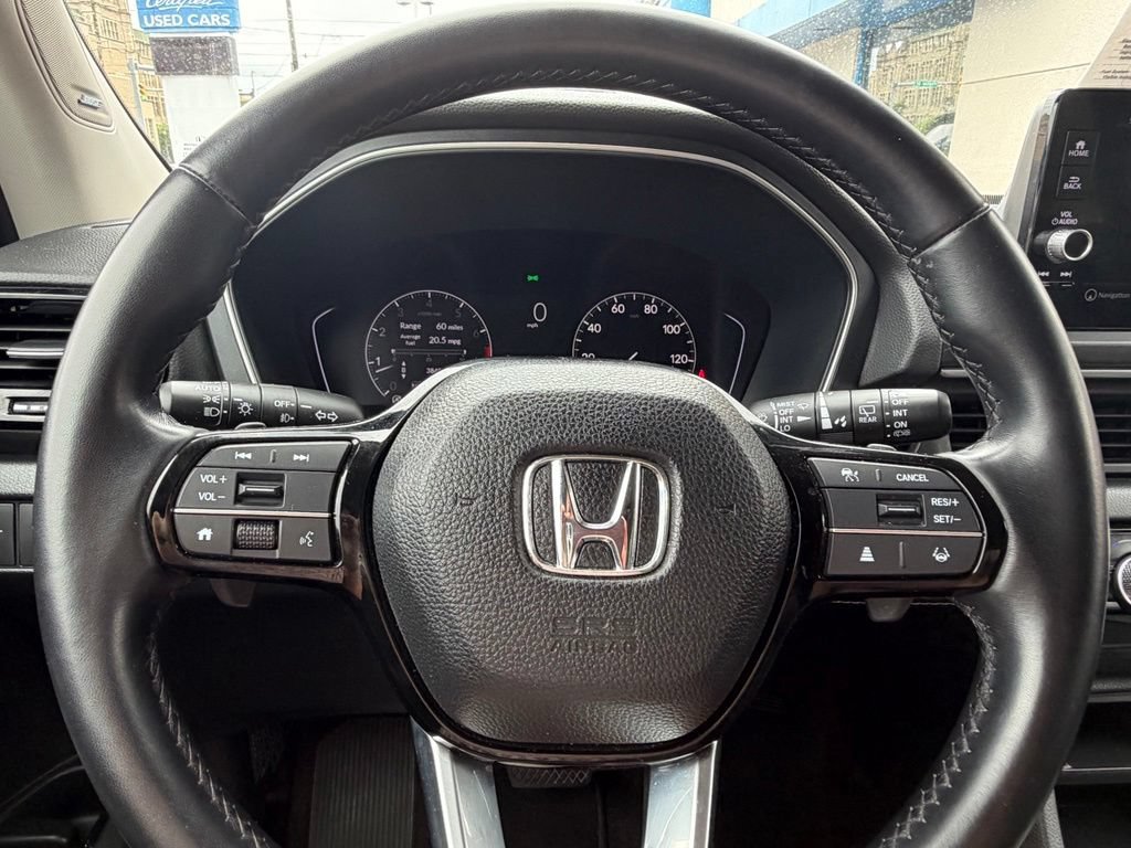 Certified 2023 Honda Pilot Touring image 7