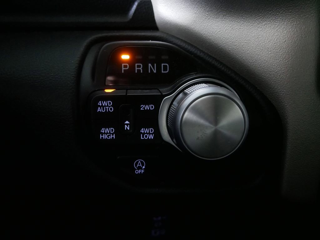 Used 2020 RAM 1500 Laramie image 22