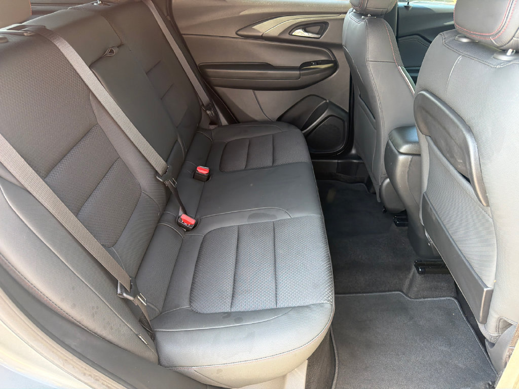 Used 2023 Chevrolet TrailBlazer RS AWD/4WD image 15