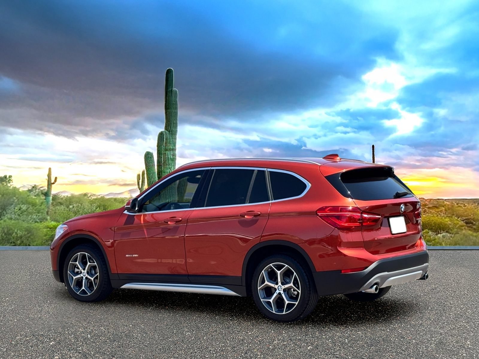Used 2018 BMW X1 sDrive28i FWD image 4