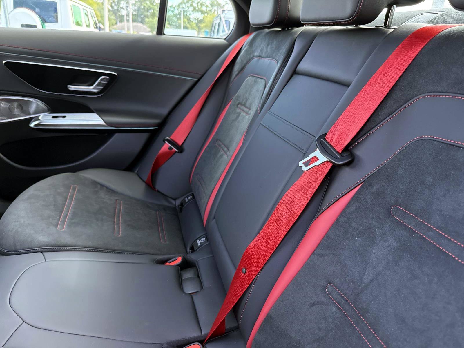 New 2026 Mercedes-Benz E 53 AMG e 4MATIC Sedan image 12
