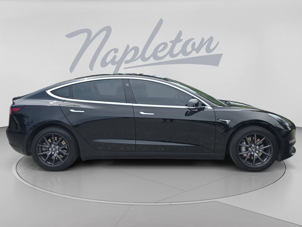 Used 2019 Tesla Model 3 Standard Range Plus RWD image 9