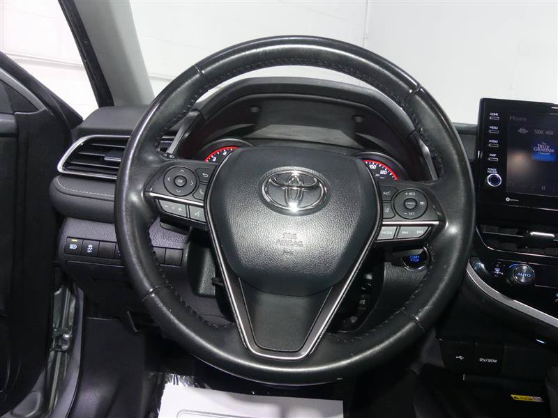 Used 2023 Toyota Camry XSE FWD image 30