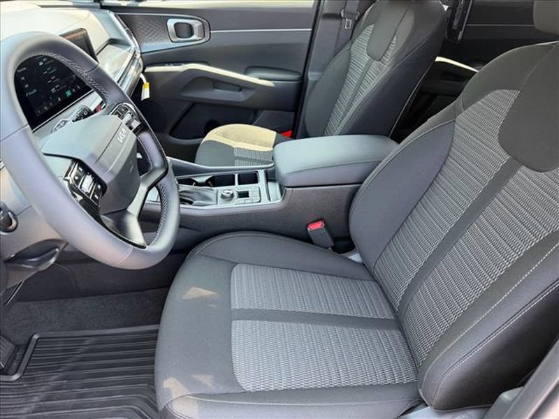 New 2026 Kia Sorento LX FWD image 10