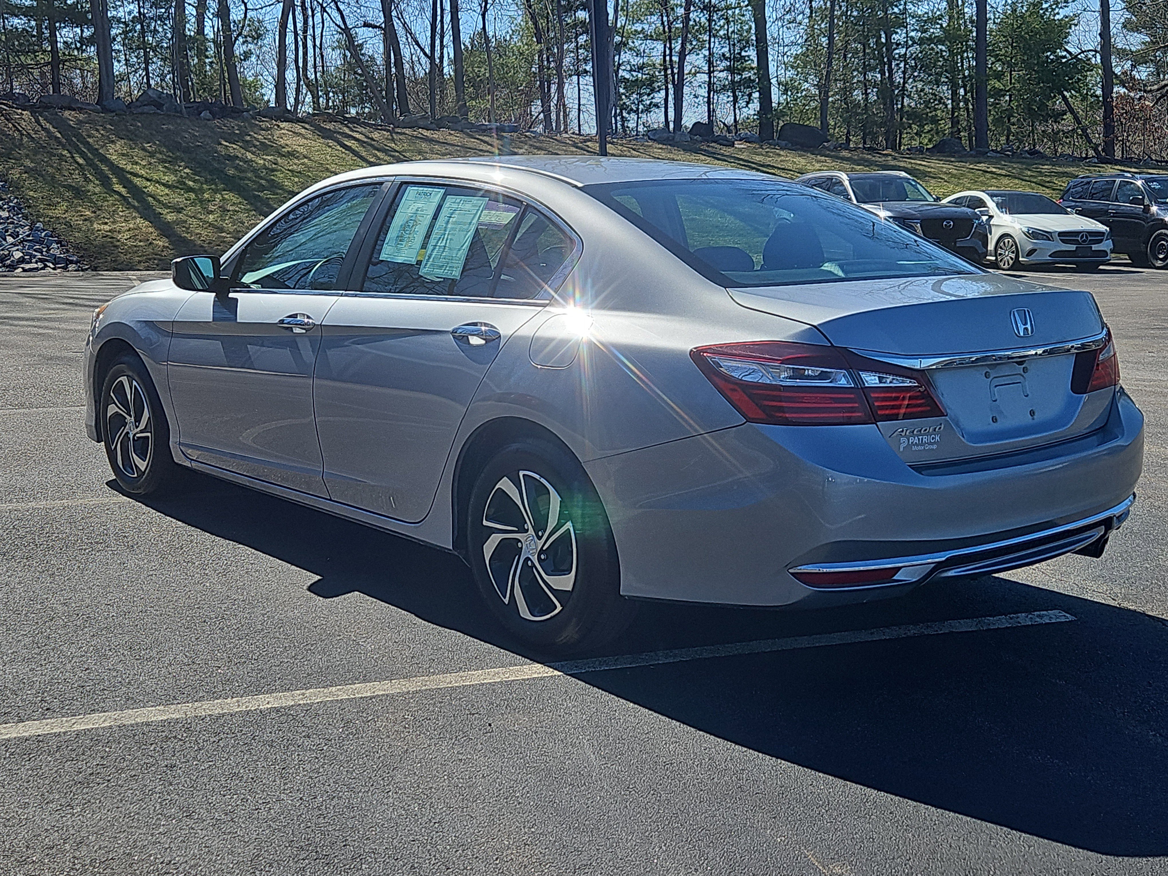 Used 2017 Honda Accord LX image 6