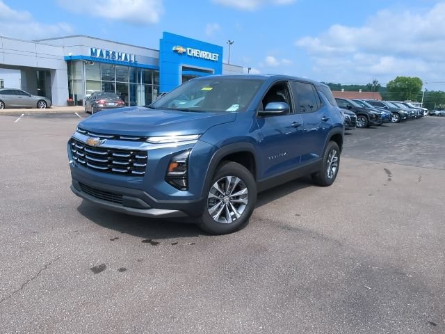 Used 2026 Chevrolet Equinox LT AWD/4WD image 3