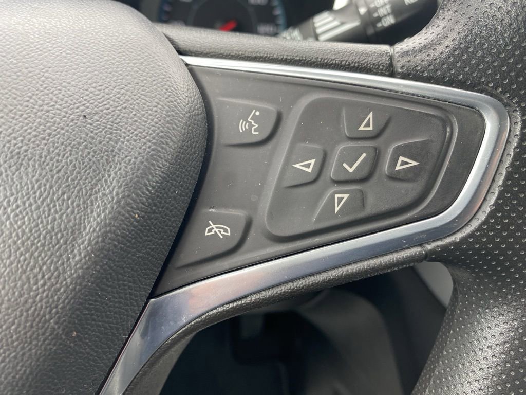 Used 2023 Chevrolet Equinox LS image 27