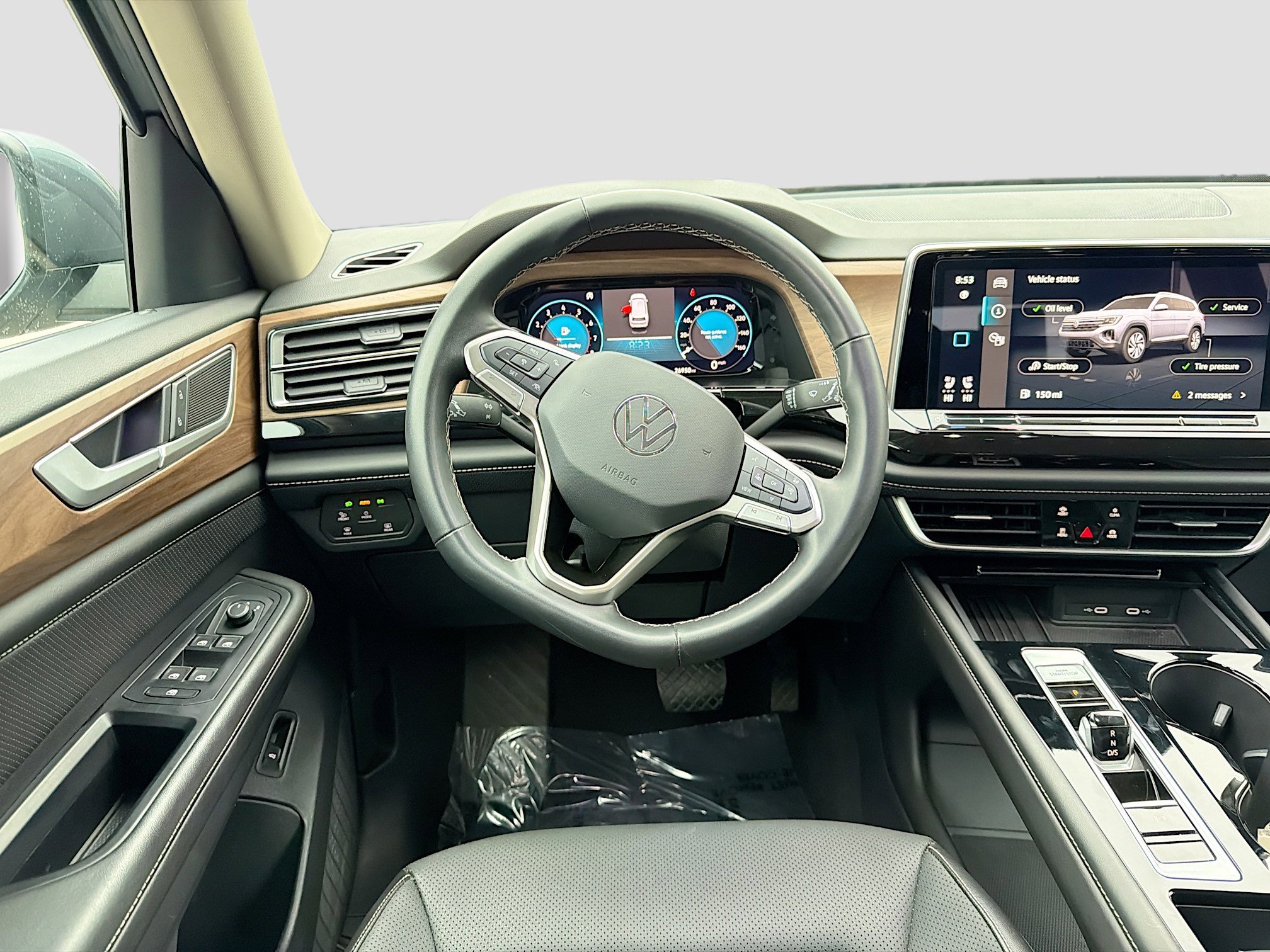 Used 2025 Volkswagen Atlas SE image 17