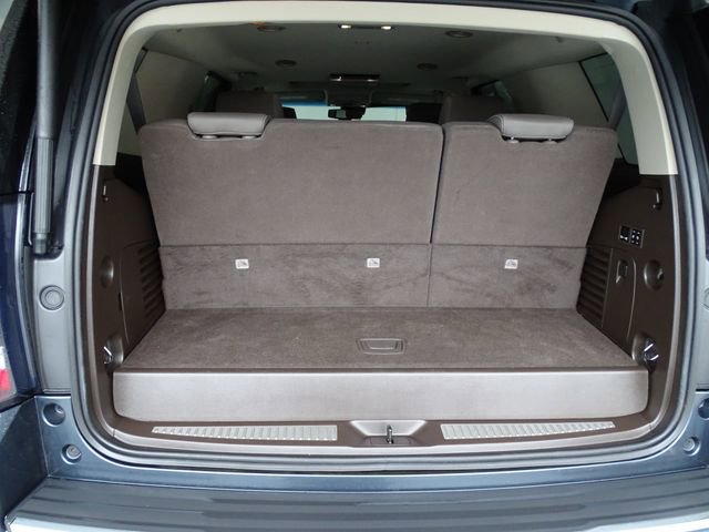 Used 2020 GMC Yukon Denali w/ Open Road Package image 22