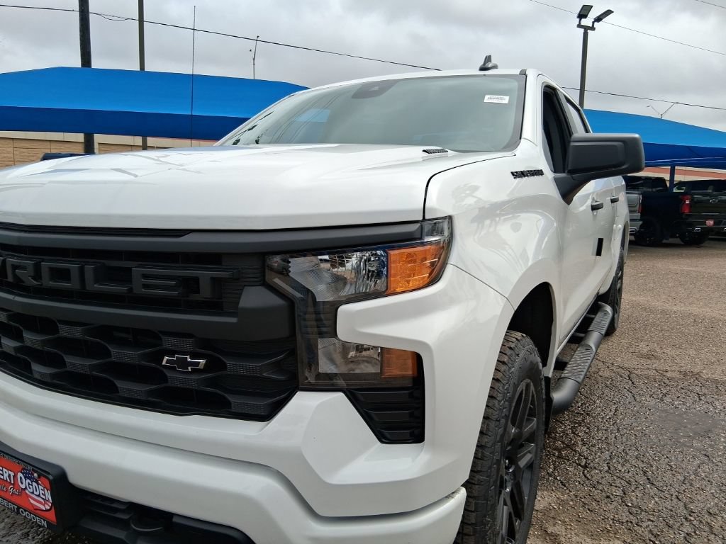 New 2026 Chevrolet Silverado 1500 Custom w/ Turbomax Blackout Package RWD image 3