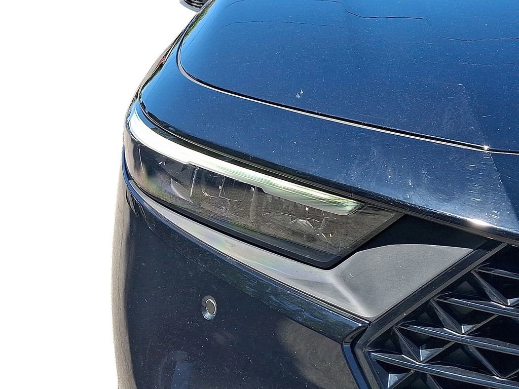 Used 2023 Honda Accord Touring image 10