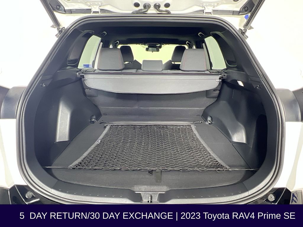 Used 2023 Toyota RAV4 SE w/ Weather & Moonroof Package image 31