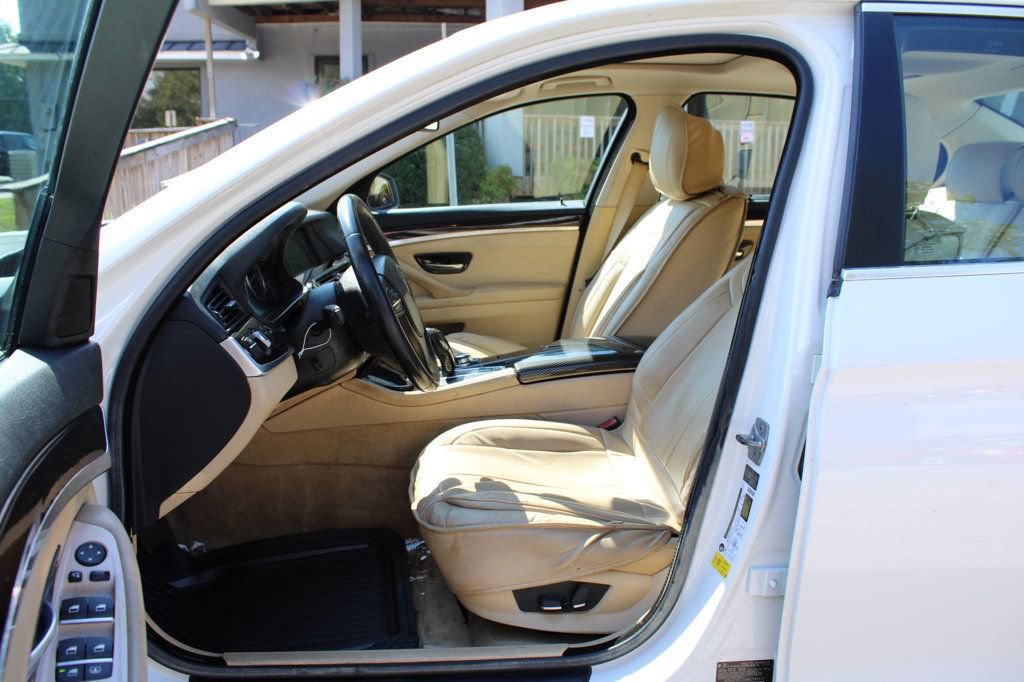 Used 2011 BMW 528i Sedan RWD image 13