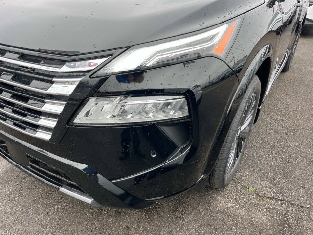 New 2026 Nissan Rogue Platinum w/ Platinum Premium Package AWD/4WD image 9