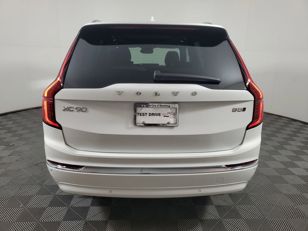 Certified 2025 Volvo XC90 B5 Core w/ Climate Package image 7