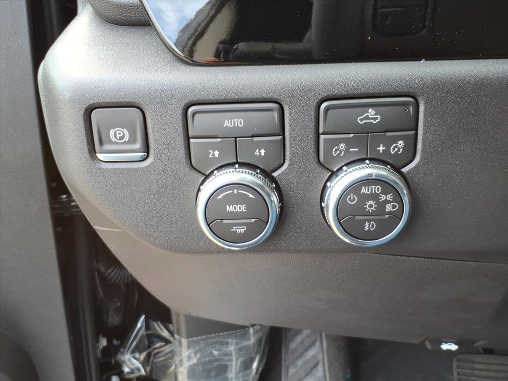 New 2026 GMC Sierra 1500 Elevation image 15