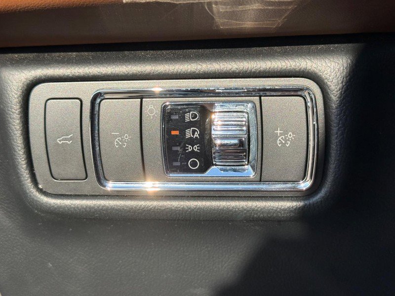 Used 2022 Lincoln Aviator Reserve w/ Equipment Group 201A AWD/4WD image 26